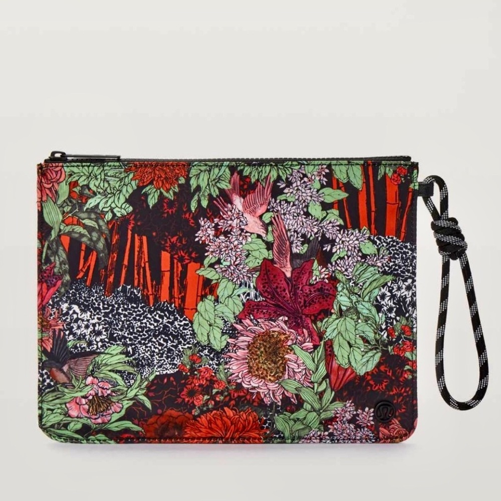 🍋Lululemon Zen Garden All Zipped Up Pouch